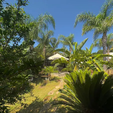 Villa Tipica Sulla Costa Salentina Con Jacuzzi *